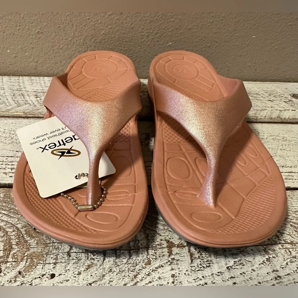 Aetrex Lynco Flips Orthopedic Flip Flop - NWT